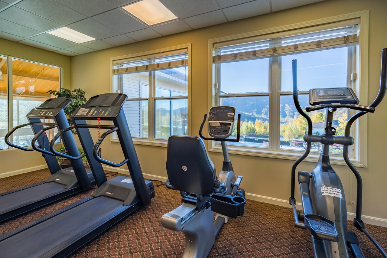 Vacation Village In The Berkshires Hancock Exterior foto The gym at the Lodge at Whitefish
